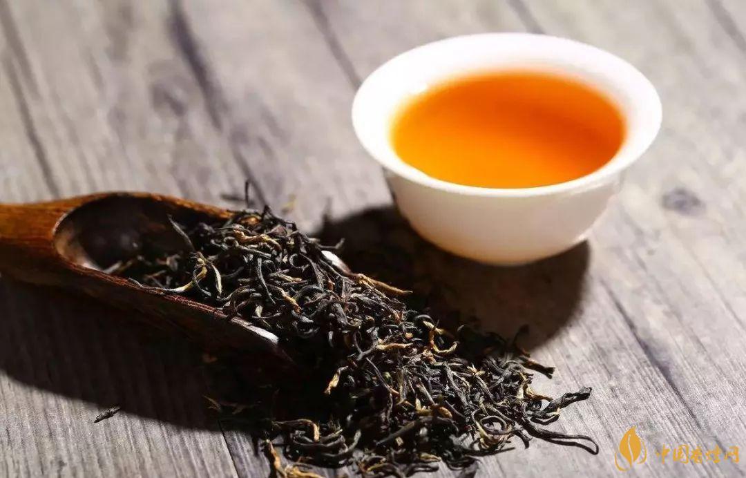 乌龙茶的功效与作用有哪些 乌龙茶有哪些品种