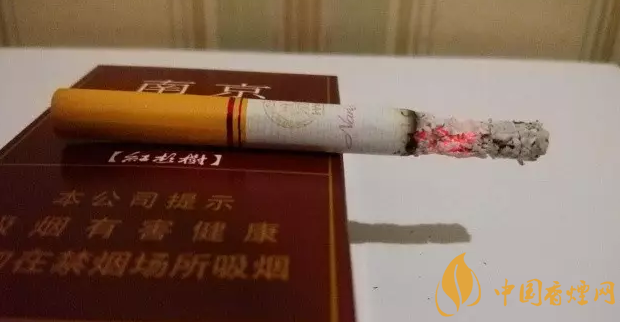 南京哪款烟好抽 南京紫树香烟甘甜有劲儿但不过瘾