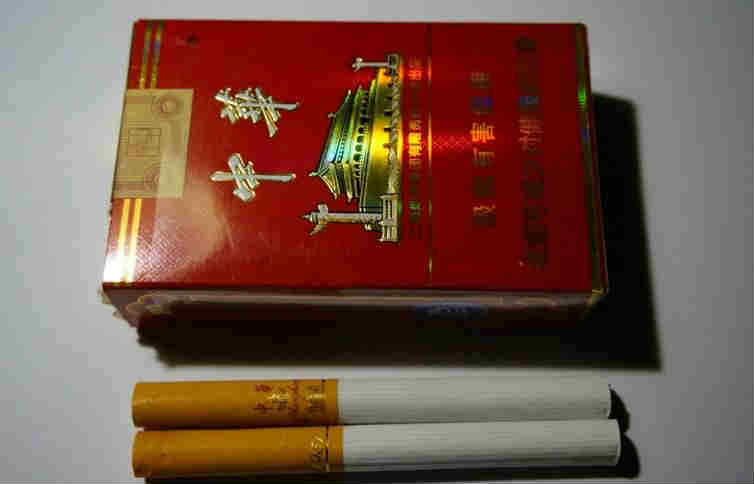 中华香烟1951外观图
