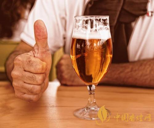 喝啤酒不应该吃什么 喝啤酒时注意的事项介绍