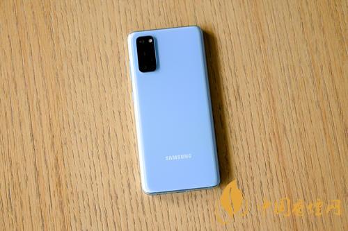 Galaxy S20相机玻璃自行开裂 国外用户投诉三星