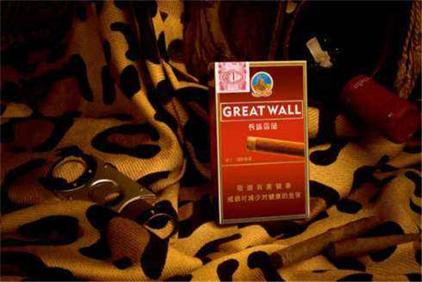 长城雪茄烟(骑士国际香草5支装)多少钱 长城骑士国际香草价格30元/包