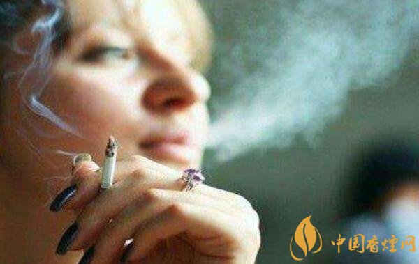 [抽烟的女明星]抽烟的女人(怀孕)能要吗 抽烟的女人会不孕吗(风险高平常2.7倍)