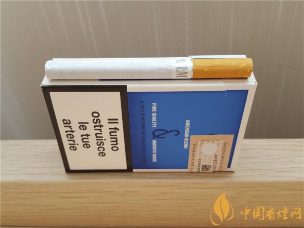 意大利蓝色lm香烟多少钱一包 意大利免税硬蓝L&M香烟价格15元/包
