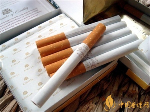 希腊金龙香烟价格表图 泰国版希腊金龙方盒多少钱(15元/包)