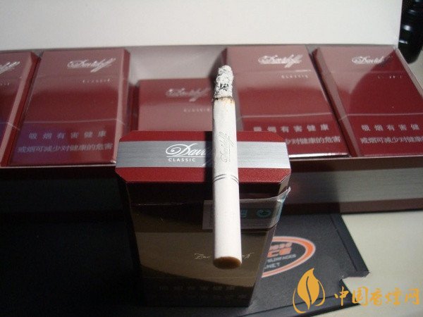 至尊红大卫杜夫香烟价格是多少 至尊红中免大卫杜夫香烟价格14元/包