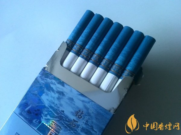 纯境香烟蓝色图片