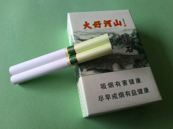 绿钻石烟价格表和图片 绿钻石烟(大好河山)多少钱一包