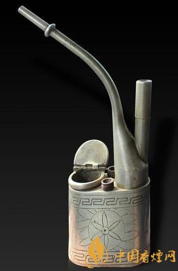 水烟壶的起源及发展历史 水烟壶及其收藏价值