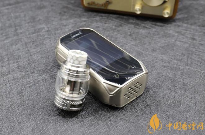  克莱鹏电子烟Smoant NaBoo套装评测——随音舞动黑科技