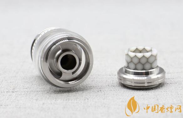  克莱鹏电子烟Smoant NaBoo套装评测——随音舞动黑科技