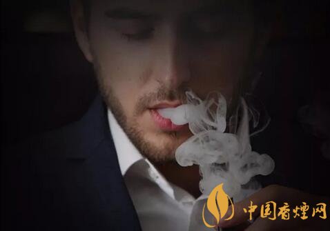 全球电子烟市场将破百亿 电子烟为什么在中国火不起来？