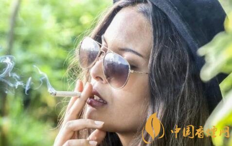 台湾吸烟规定_台湾成年吸烟女性选用加味烟比率呈上升趋势