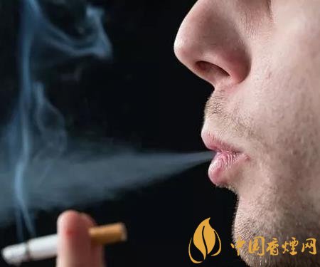 盘点3件最伤肝的事情 吸烟的危害排在了第一！